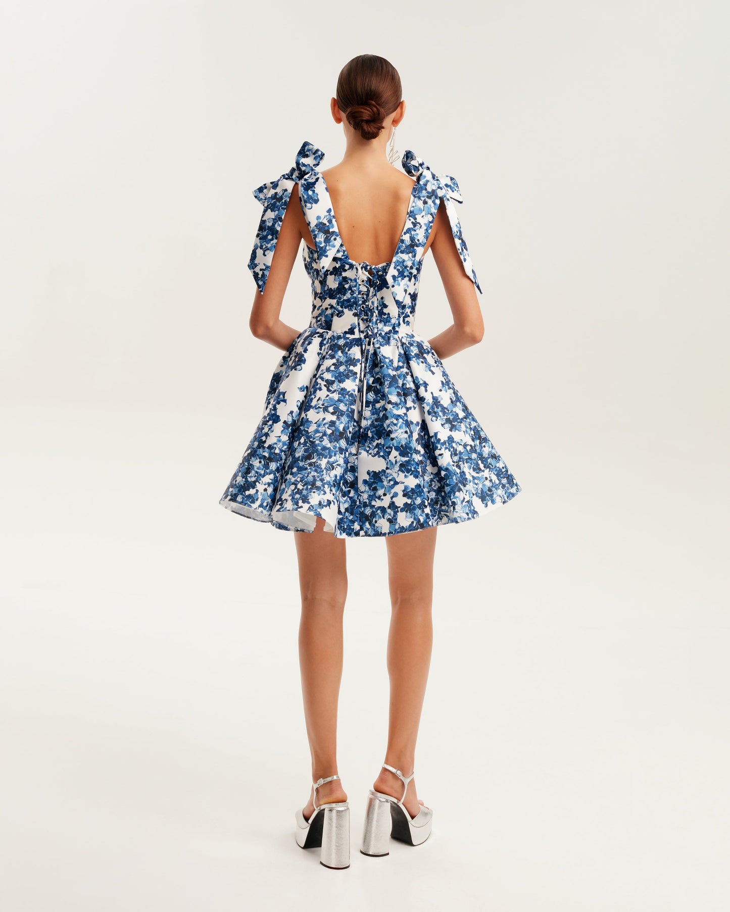 LAURA | Florales Mini-Kleid