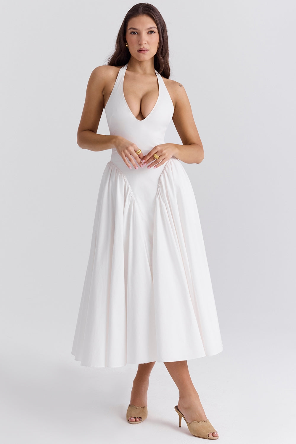 CHEYENNE | Luxuriöses Midi-Kleid mit Tiefem Ausschnitt